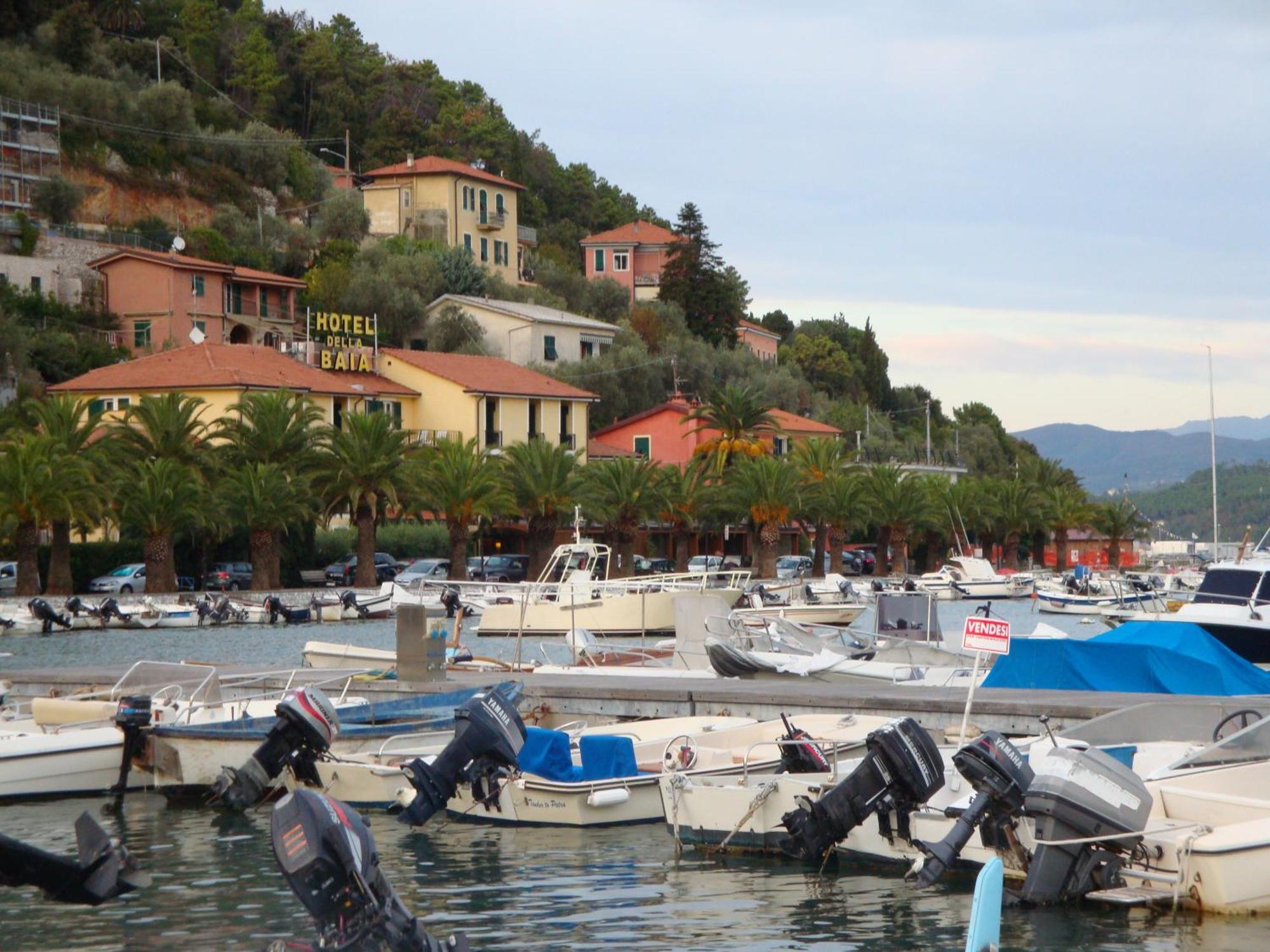 Hotel Della Baia Porto Venere Exterior photo